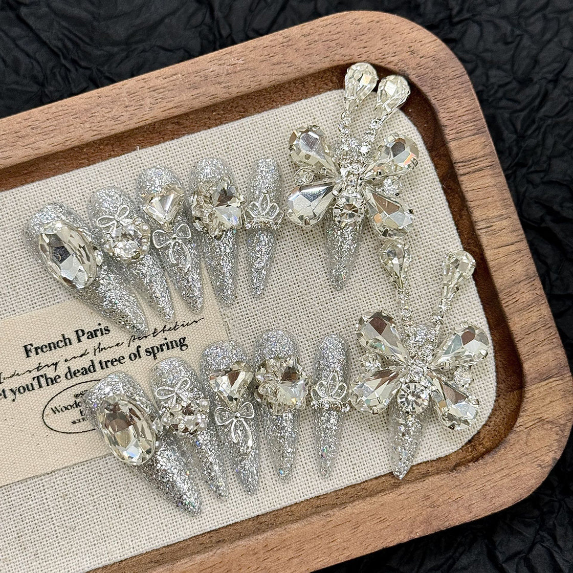 Diamond Muse