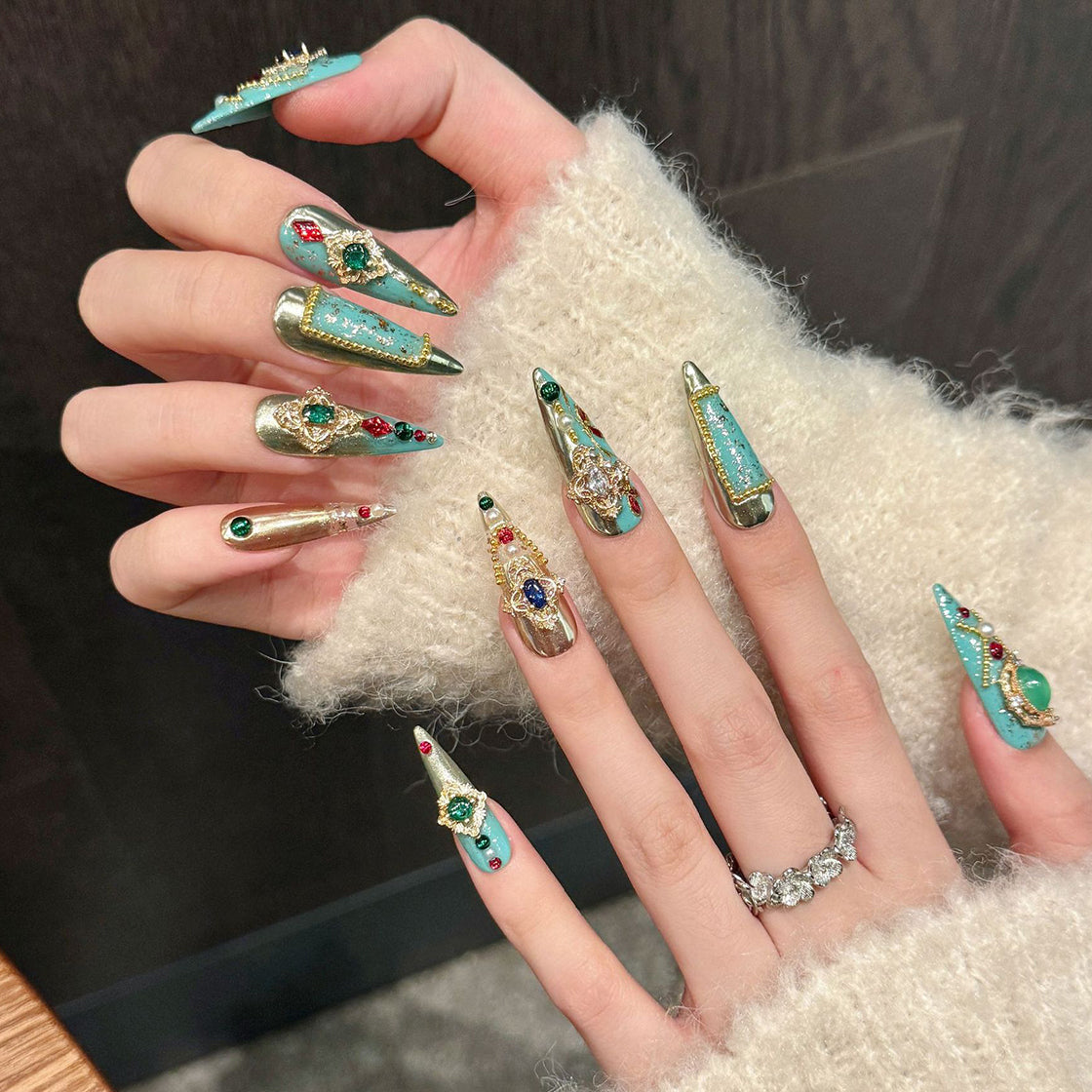 Turquoise Majesty